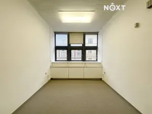 Pronájem kanceláře, Praha - Nové Město, Na Moráni, 16 m2
