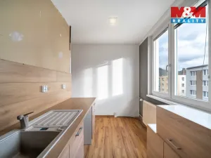 Prodej bytu 2+1, Roztoky, 51 m2