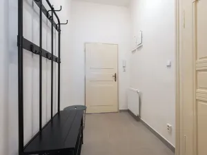 Pronájem bytu 1+kk, Praha - Nové Město, Lípová, 33 m2