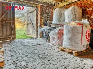 Prodej rodinného domu, Provodín, 290 m2