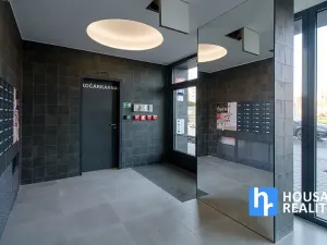 Pronájem bytu 2+kk, Praha - Prosek, Čakovická, 55 m2