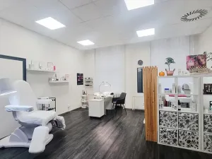 Pronájem obchodního prostoru, Brno, Sukova, 32 m2