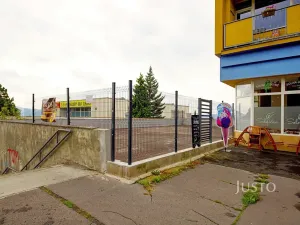 Prodej obchodního prostoru, Ústí nad Labem, Pod Parkem, 85 m2