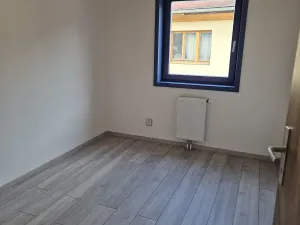 Pronájem rodinného domu, Tuchlovice, Karlovarská, 79 m2