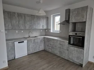 Pronájem bytu 4+kk, Stochov, Osvobození, 90 m2