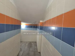 Pronájem kanceláře, Šlapanice, 293 m2