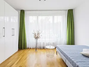 Pronájem bytu 4+kk, Praha - Smíchov, Švédská, 118 m2