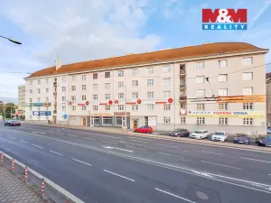 Prodej bytu 2+1, Teplice - Trnovany, Masarykova třída, 67 m2