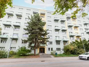 Pronájem bytu 1+1, Brno, náměstí SNP, 27 m2