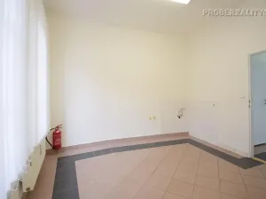 Pronájem kanceláře, Beroun, V Pražské bráně, 71 m2