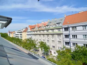 Prodej kanceláře, Praha - Karlín, Šaldova, 194 m2