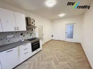 Pronájem bytu 2+kk, Český Dub, Křelinova, 50 m2