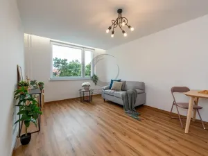 Prodej bytu 2+kk, Praha - Kobylisy, Čimická, 43 m2