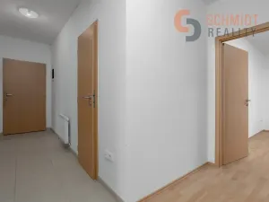 Prodej bytu 3+kk, Hustopeče, U Větrolamu, 76 m2