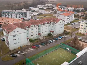 Prodej bytu 3+kk, Hustopeče, U Větrolamu, 76 m2