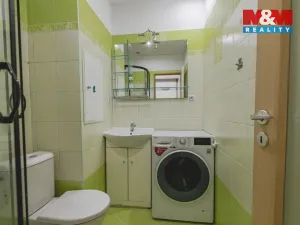 Prodej bytu 1+1, Klatovy - Klatovy III, Pod Hůrkou, 37 m2