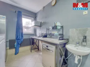 Prodej obchodního prostoru, Stružná, 216 m2