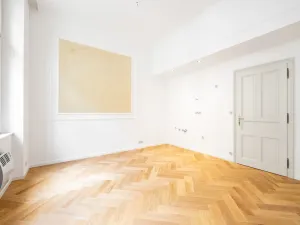 Prodej bytu 2+kk, Praha - Nové Město, V tůních, 57 m2