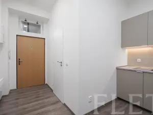 Pronájem bytu 1+1, Praha - Smíchov, Preslova, 73 m2