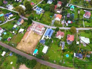 Prodej komerční nemovitosti, Lštění, Míru, 1933 m2