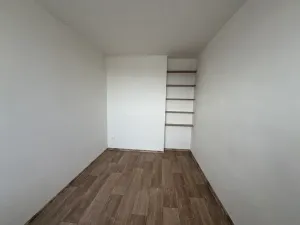 Pronájem bytu 1+1, Praha, Jílovská, 34 m2