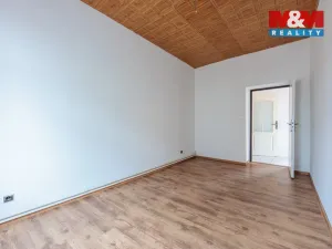 Prodej bytu 4+1, Aš, Jateční, 113 m2