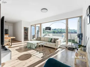 Prodej bytu 3+kk, Oslavany, náměstí 13. prosince, 76 m2