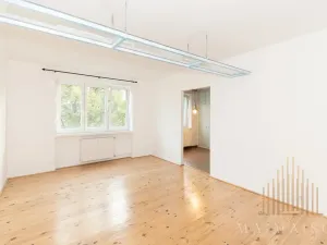 Pronájem bytu 1+1, Praha - Prosek, Nad Krocínkou, 50 m2