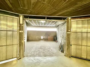 Pronájem garáže, Praha - Žižkov, Nad Ohradou, 24 m2