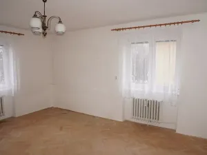 Prodej bytu 2+1, Ostrov, Klínovecká, 67 m2