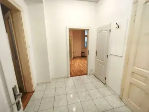 Pronájem bytu 2+1, Praha - Smíchov, U Nikolajky, 62 m2