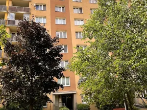 Pronájem bytu 2+1, Plzeň, Pod Chlumem, 58 m2