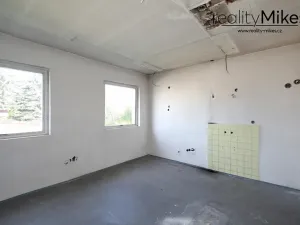 Prodej komerční nemovitosti, Liberec, Výletní, 1088 m2