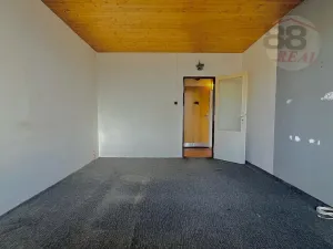 Prodej bytu 3+1, Klášterec nad Ohří, Budovatelská, 62 m2