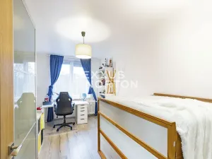 Prodej bytu 3+1, Praha - Modřany, Levského, 73 m2