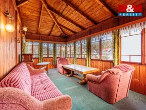 Prodej ubytování, Bečov nad Teplou, Nádražní, 298 m2