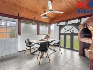 Prodej rodinného domu, Dobrovice, Československé armády, 210 m2