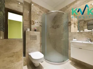 Prodej apartmánu, Karlovy Vary, K. Čapka, 593 m2