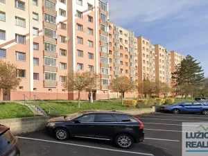 Prodej bytu 4+1, Jirkov, Na Borku, 76 m2