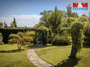 Prodej rodinného domu, Týnec nad Labem - Vinařice, 300 m2