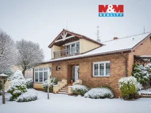 Prodej rodinného domu, Týnec nad Labem - Vinařice, 300 m2