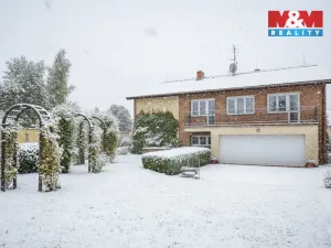 Prodej rodinného domu, Týnec nad Labem - Vinařice, 300 m2
