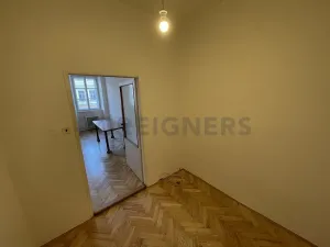 Pronájem bytu 2+kk, Hradec Králové, Velké náměstí, 60 m2