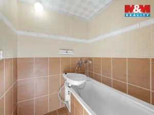 Pronájem bytu 2+1, Ústí nad Labem - Severní Terasa, Pod Parkem, 61 m2