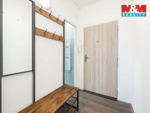 Prodej bytu 1+1, Tachov, Bělojarská, 35 m2