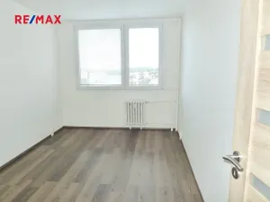 Pronájem bytu 2+kk, Praha - Řepy, Makovského, 40 m2