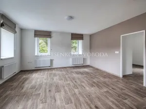 Prodej apartmánu, Prosečné, 349 m2