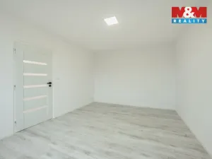 Prodej bytu 2+kk, Chřibská, 36 m2