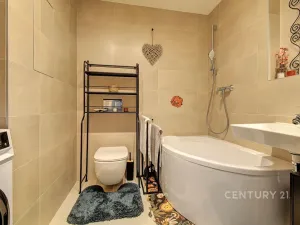 Prodej bytu 1+kk, Praha - Hloubětín, Laponská, 30 m2