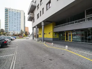 Pronájem bytu 1+kk, Praha - Záběhlice, Na Slatince, 30 m2